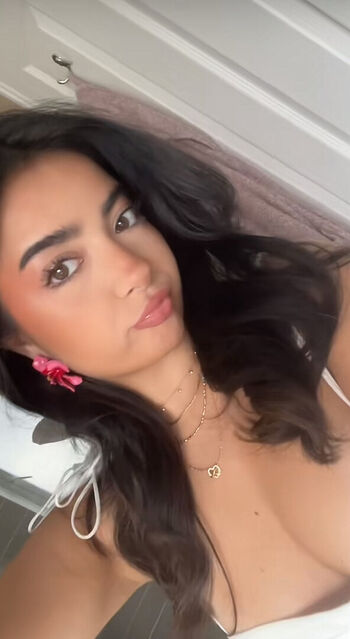 Full leaked Sienna sidhu private photo