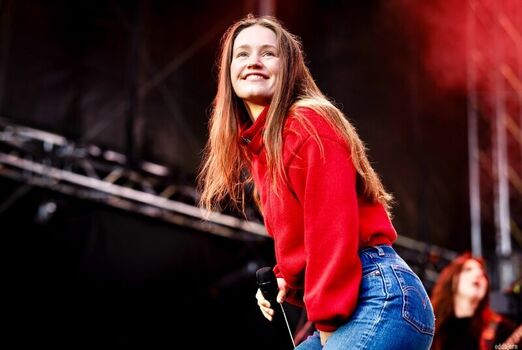 Full leaked Sigrid page private photo