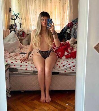Full leaked Simge barankoglu private photo