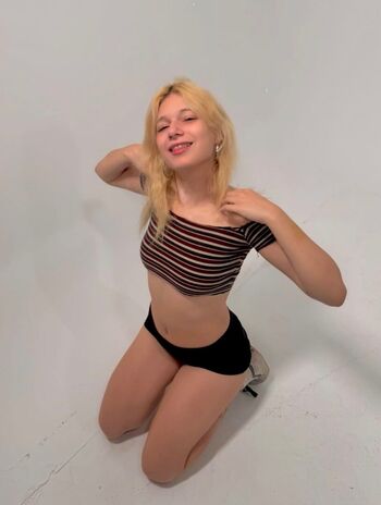 Full leaked Simlosssss private photo