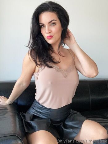 Full leaked Simona private photo