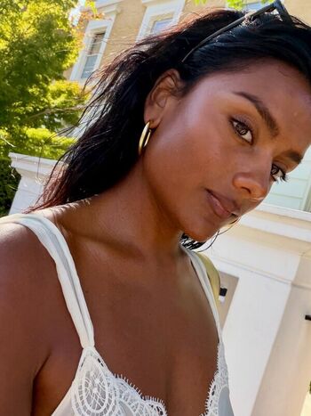 Full leaked Simone ashley private photo