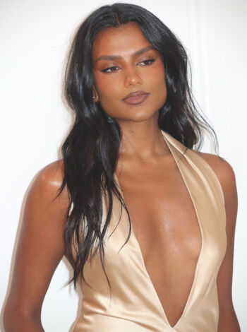 Full leaked Simone ashley private photo