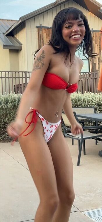 Simone Mitchell