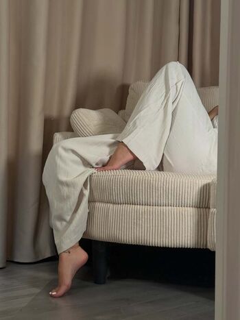 Full leaked Simplyemily private photo