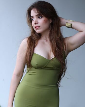 Simran Dhanwani