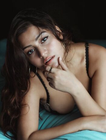 Full leaked Simran kaur private photo