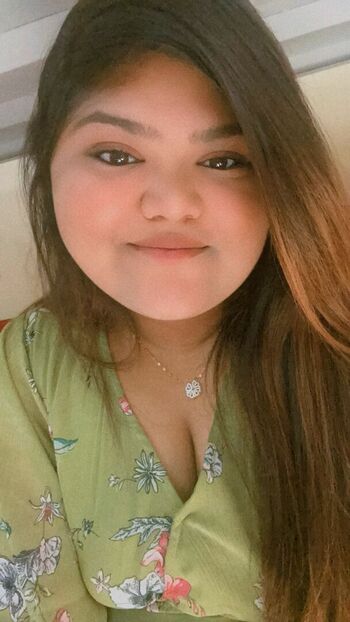 Full leaked Simranyonzon private photo