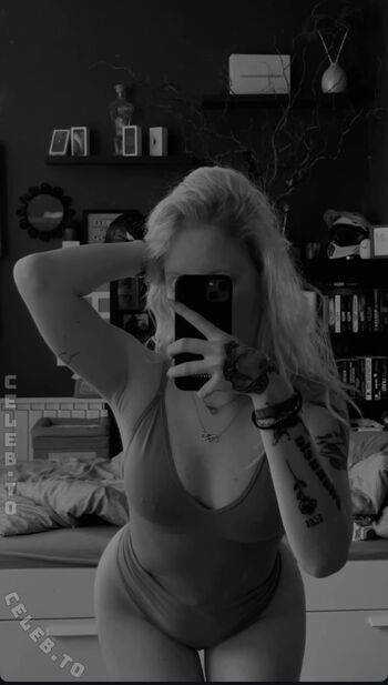 Full leaked Sina nck private photo