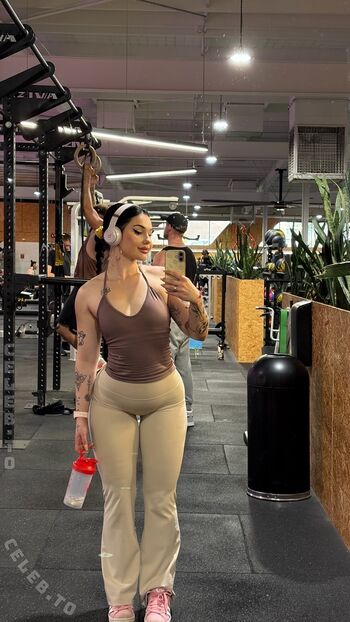 Full leaked Sinarwtz private photo