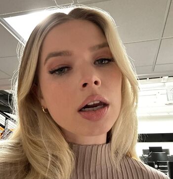 Full leaked Sinawynne page private photo