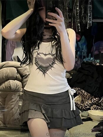 Full leaked Sinfulthorns private photo