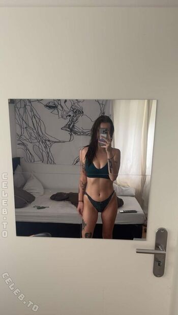 Full leaked Sinonskinn private photo