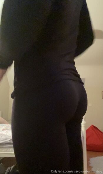 sissyplumbumtoyboy
