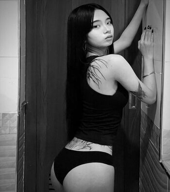 Full leaked Sizashii private photo