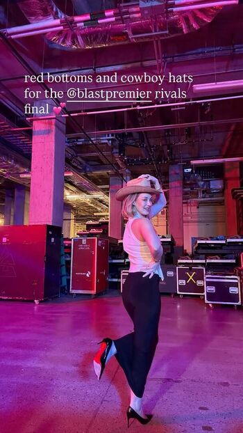 Full leaked Sjokz page private photo