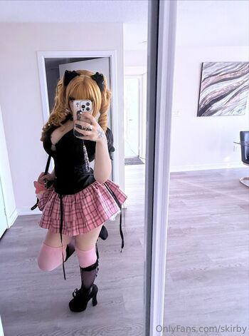 Full leaked Skirby private photo
