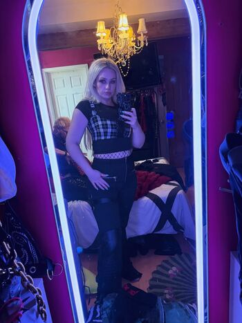 Full leaked Skye sweetnam private photo