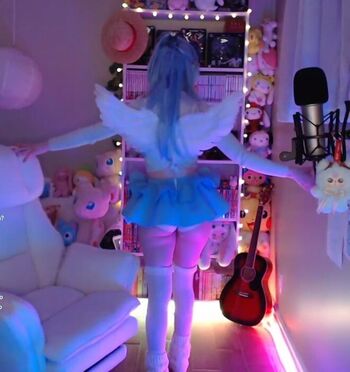 Full leaked Skymi chan private photo