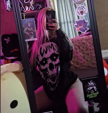 Full leaked Slasherbbyyy private photo