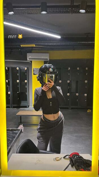 Full leaked Slayingrozze private photo