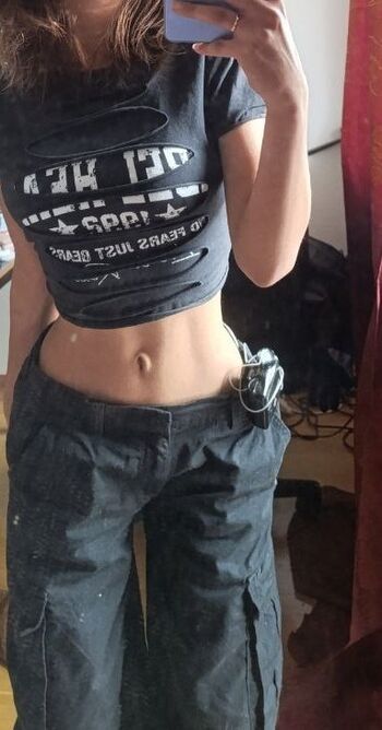 Full leaked Slimhailey private photo
