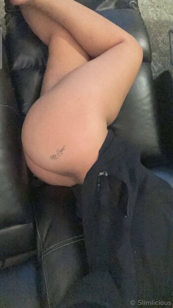 Full leaked Slimlicious private photo