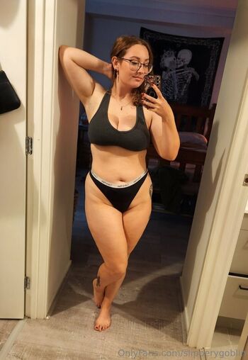 Full leaked Slipperygoblin private photo