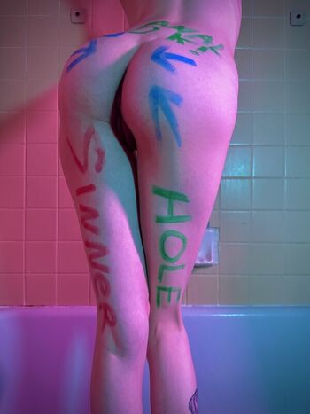 Full leaked Sluttycorpse private photo