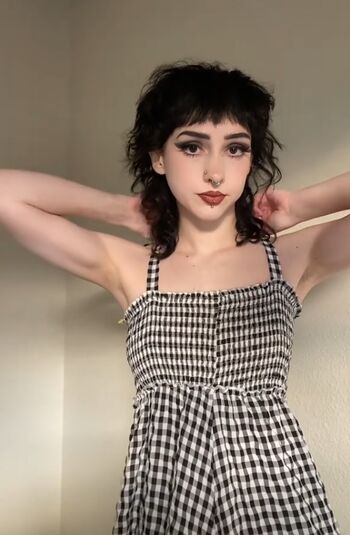 smallwoundedfawn