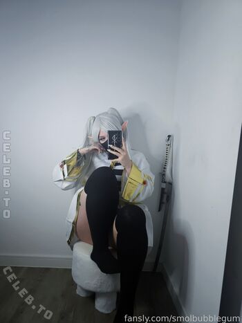 Full leaked Smolbubblegum private photo