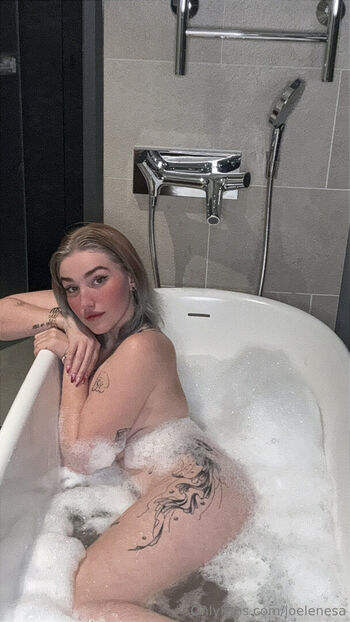 Full leaked Snitchesgetstiches private photo