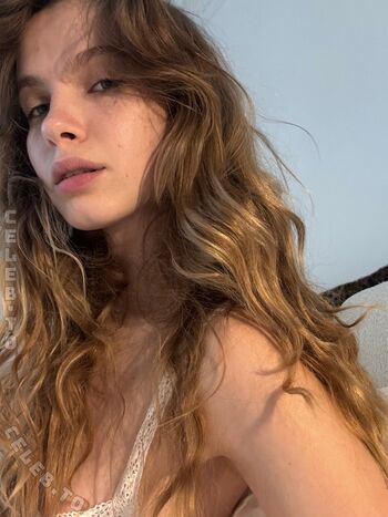 Leaked Annaleebelle/ private photo viral onlyfans