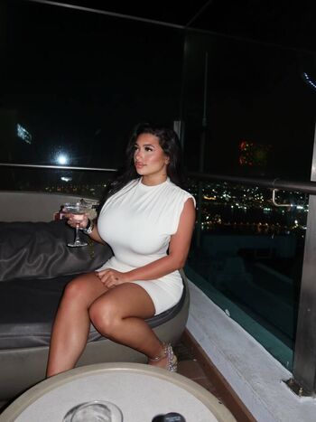 Full leaked Sofia deroian private onlyfans photo