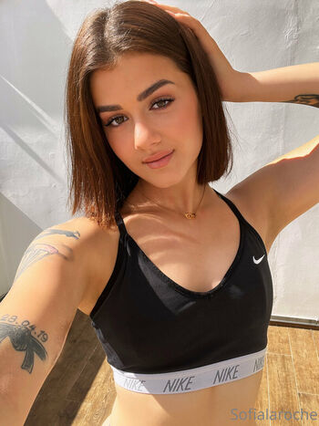 Full leaked Sofialaroche private photo