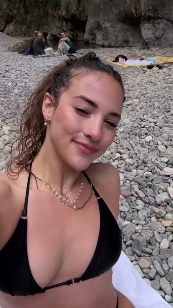 Full leaked Sofie dossi private photo