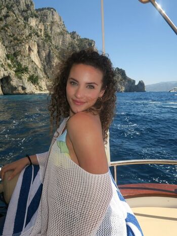 Full leaked Sofie dossi private photo