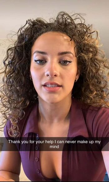 Sofie Dossi