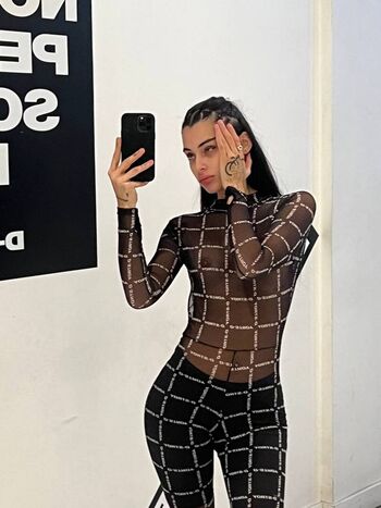 Full leaked Sofifernandez private photo