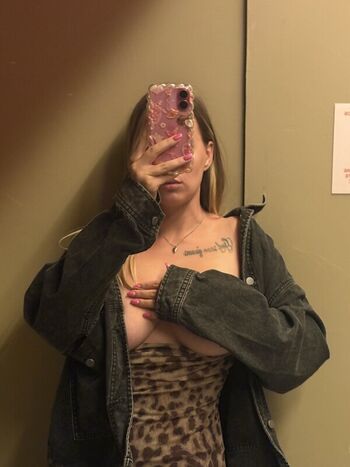 Full leaked Sofuckingood private photo