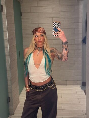 Full leaked Sol ruca private photo