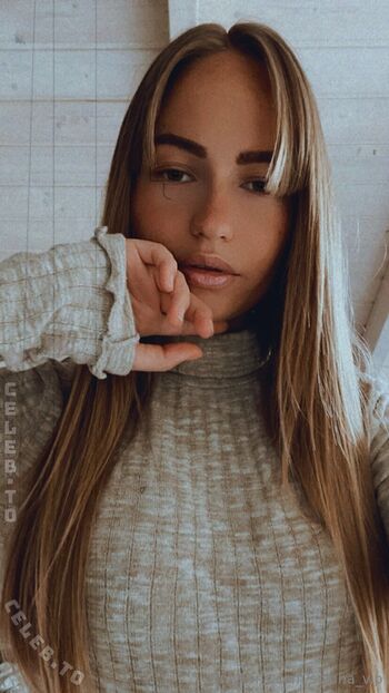 Full leaked Soluna private photo