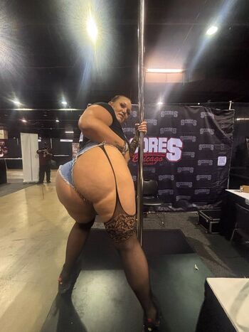 Full leaked Somali rose private photo