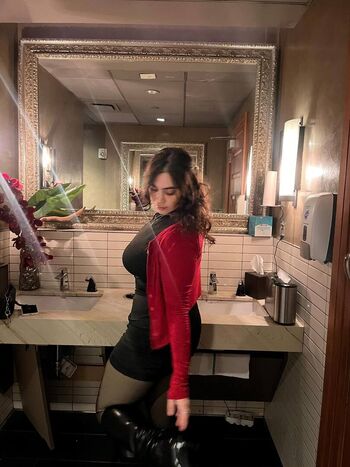 Full leaked Somenes daughter private photo