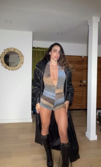 Full leaked Sommer ray page private photo