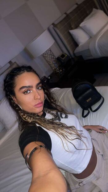 Full leaked Sommer ray page private photo