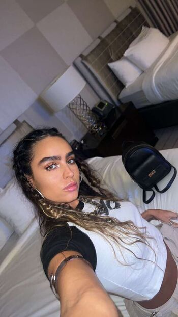 Full leaked Sommer ray page private photo