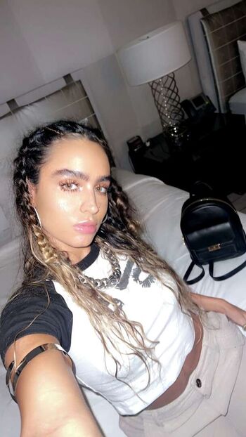 Full leaked Sommer ray page private photo