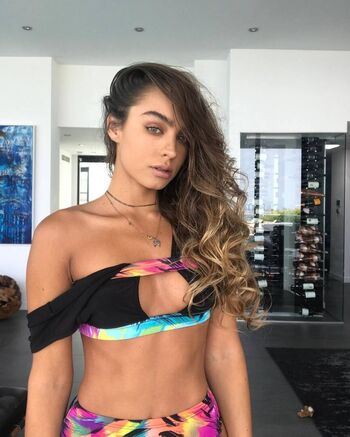 Full leaked Sommer ray private photo