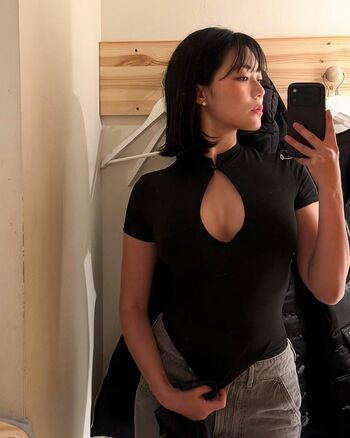 Full leaked Son j jinheeson private photo